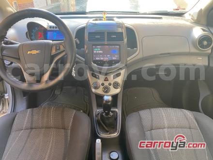 Chevrolet Sonic 2015 - imagen secundaria 2