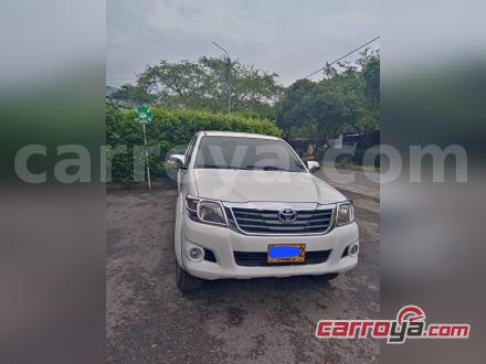 Toyota Hilux 2013 - imagen secundaria 2