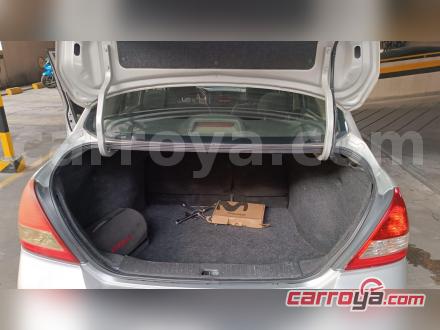 Nissan Tiida 2011 - imagen secundaria 2