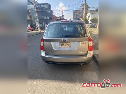KIA Carens Rondo 2012 - imagen secundaria 2
