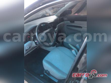 Hyundai Accent 2011 - imagen secundaria 1