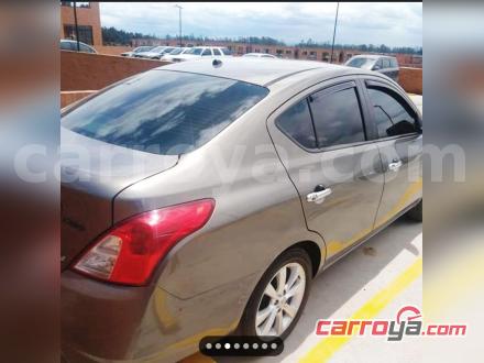 Nissan Versa 2015 - imagen secundaria 1