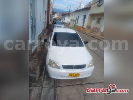 Chevrolet Corsa 2005 - imagen secundaria 1