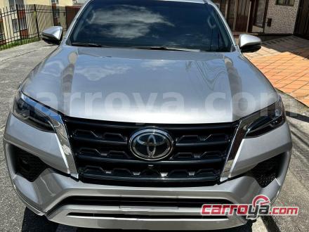 Toyota Fortuner 2022 - imagen secundaria 1