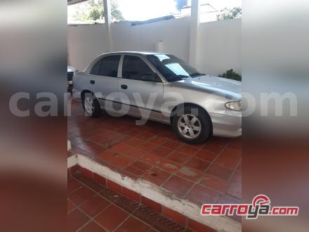 Hyundai Accent 2004 - imagen secundaria 2