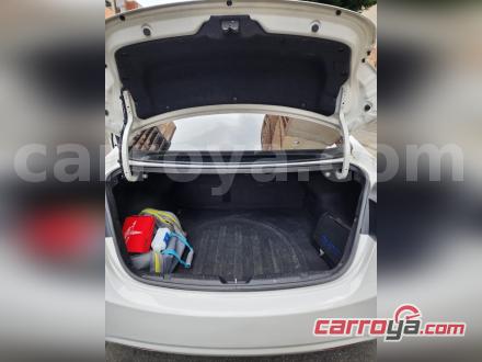 Hyundai Elantra 2013 - imagen secundaria 2