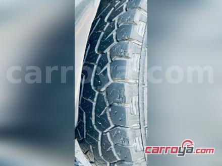 Mazda B2200 1997 - imagen secundaria 2