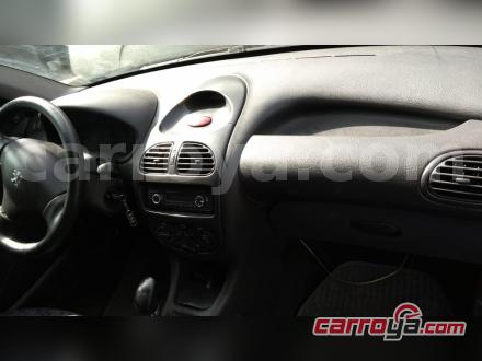 Peugeot 206 2000 - imagen secundaria 2