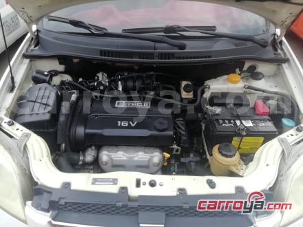 Chevrolet Aveo 2010 - imagen secundaria 1