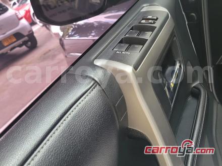 Toyota 4Runner 2017 - imagen secundaria 2