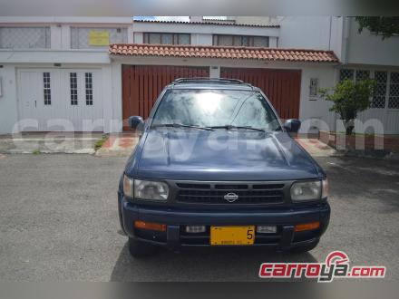 Nissan Pathfinder 1998 - imagen 1