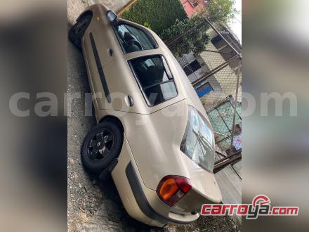 Renault Symbol 2004 - imagen secundaria 2