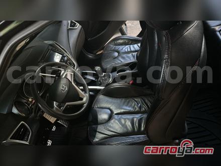 Hyundai Veloster 2013