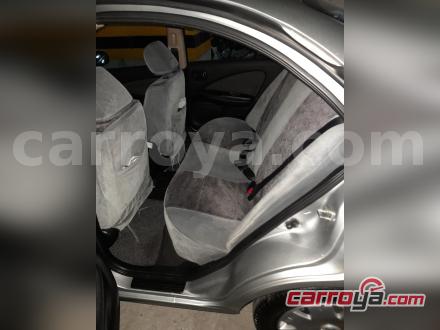 Nissan Almera 2005 - imagen 1