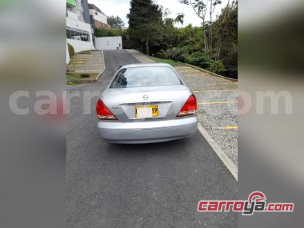 Nissan Almera 2005 - imagen secundaria 1