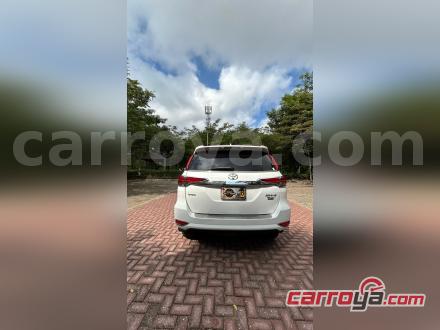 Toyota Fortuner 2017 - imagen secundaria 2