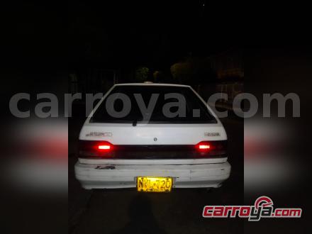 Mazda 323 1992 - imagen 1