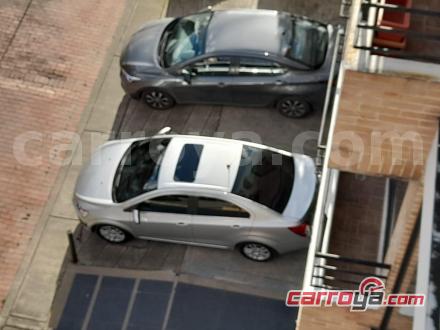 Chevrolet Sonic 2014 - imagen 1