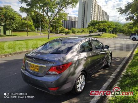 Hyundai i25 2015 - imagen secundaria 1