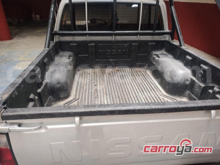 Nissan D22 2011 - imagen secundaria 2