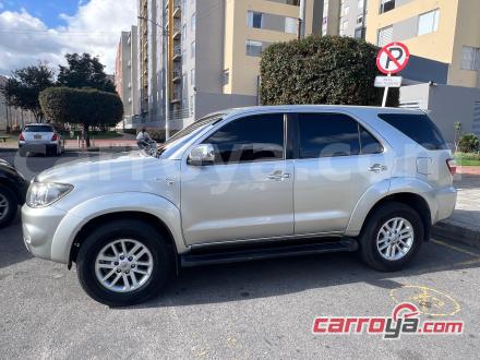 Toyota Fortuner 2011 - imagen secundaria 2