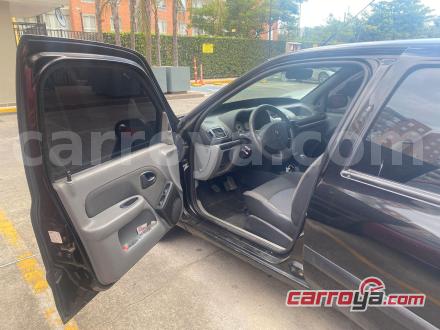 Renault Clio 2008 - imagen secundaria 1