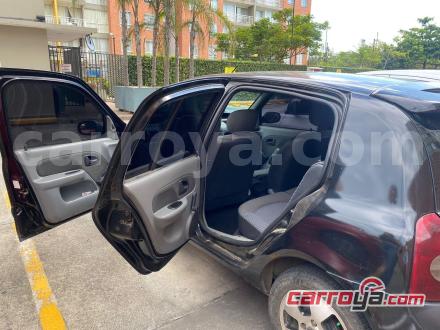 Renault Clio 2008 - imagen secundaria 2