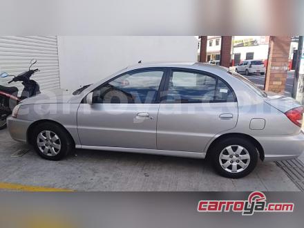 KIA Rio Stylus 2015 - imagen secundaria 2