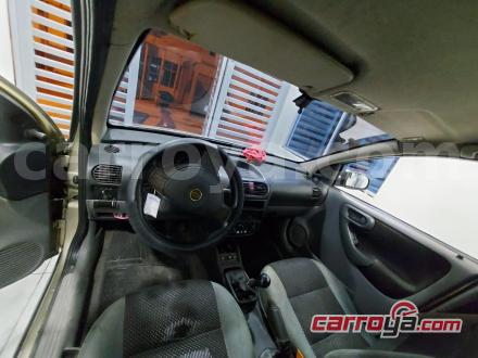 Chevrolet Corsa 2005 - imagen secundaria 1