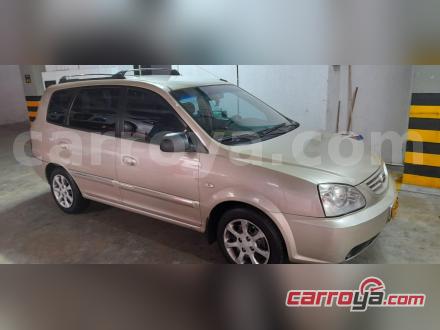 KIA Carens 2007 - imagen secundaria 1