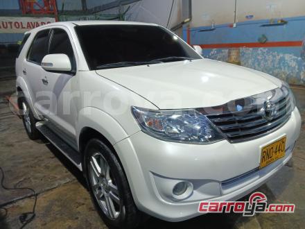 Toyota Fortuner 2012 - imagen 1