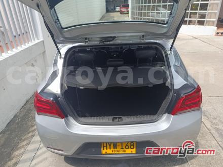 Chevrolet Onix 2019 - imagen secundaria 1