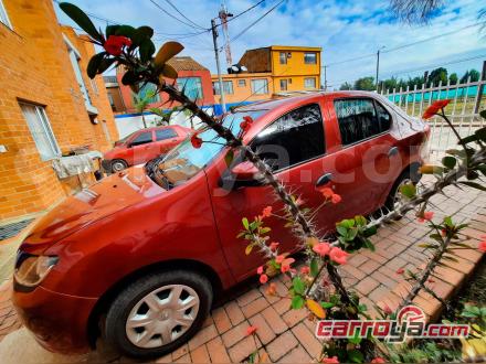 Renault Logan 2019 - imagen 1