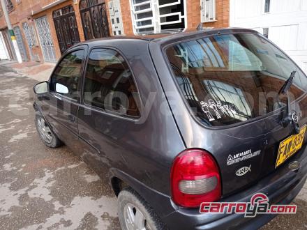 Chevrolet Corsa 2005 - imagen secundaria 2