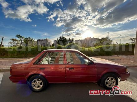 Mazda 323 2003 - imagen secundaria 2