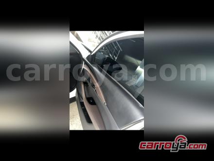 Mazda CX-30 2022 - imagen secundaria 2