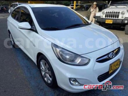 Hyundai Accent 2013 - imagen 1