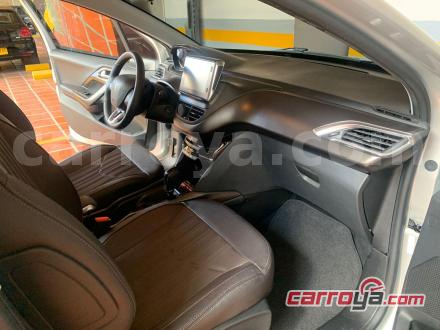 Peugeot Linea 2008 2020 - imagen secundaria 2