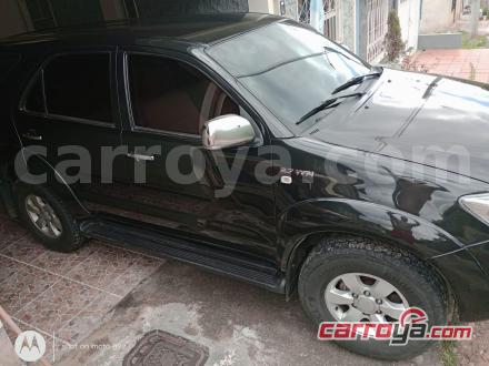 Toyota Fortuner 2012 - imagen secundaria 1