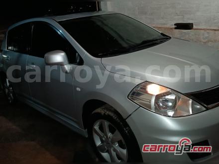Nissan Tiida 2011 - imagen 1