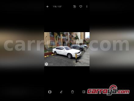 Toyota Avalon 1996 - imagen secundaria 1