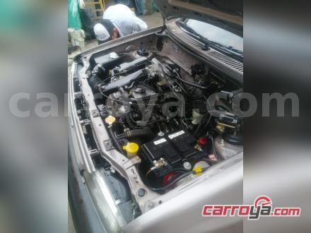 Ford Festiva 1998 - imagen secundaria 1