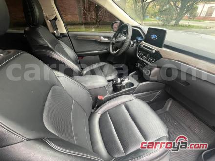 Ford Escape 2020 - imagen secundaria 1