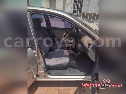 Chevrolet Chevy 2005 - imagen secundaria 1