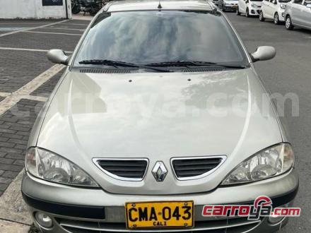 Renault Megane 2004 - imagen secundaria 1