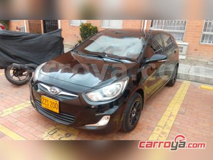 Hyundai i25 2015 - imagen secundaria 2