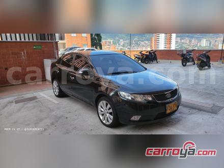 KIA Cerato Forte 2010 - imagen 1