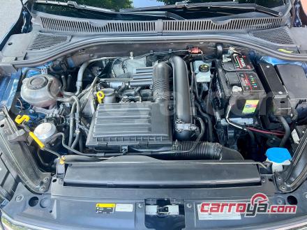 Volkswagen Jetta Sportline Beats 2019 - imagen secundaria 2