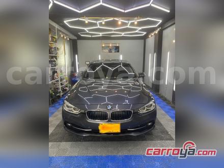 BMW 330i  2018 - imagen secundaria 1