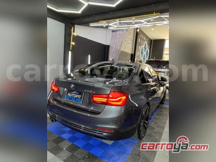 BMW 330i  2018 - imagen secundaria 2